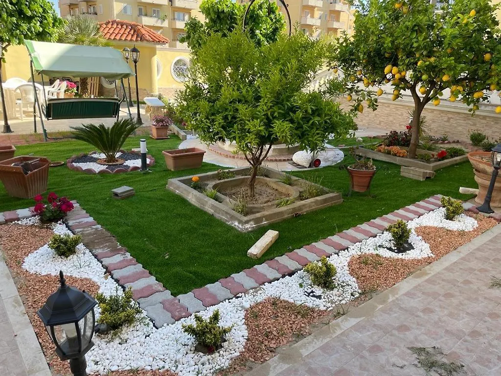 Bed and Breakfast Nicole House Gallico Marina Bed & Breakfast