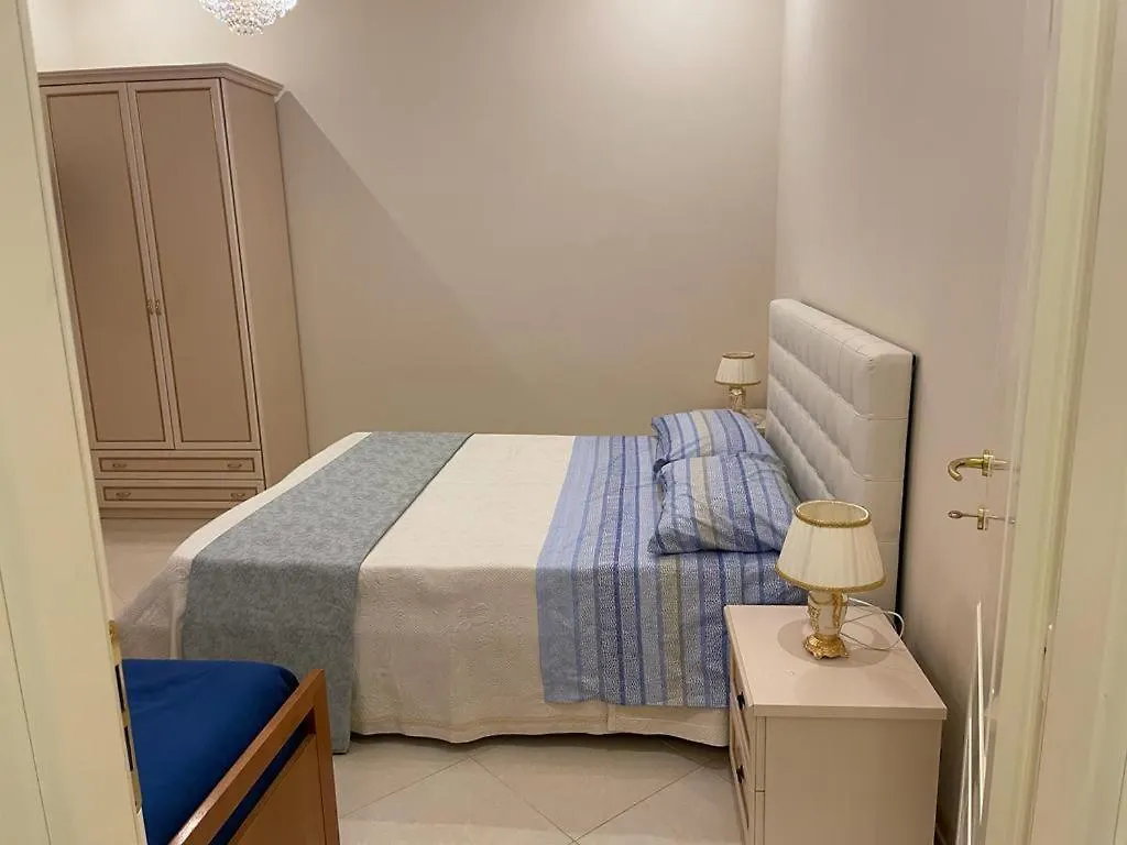 Bed and Breakfast Nicole House Gallico Marina