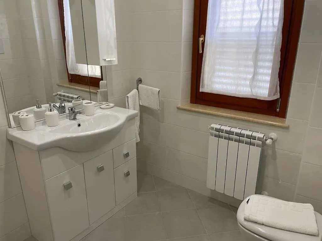 Bed and Breakfast Nicole House Gallico Marina Bed & Breakfast